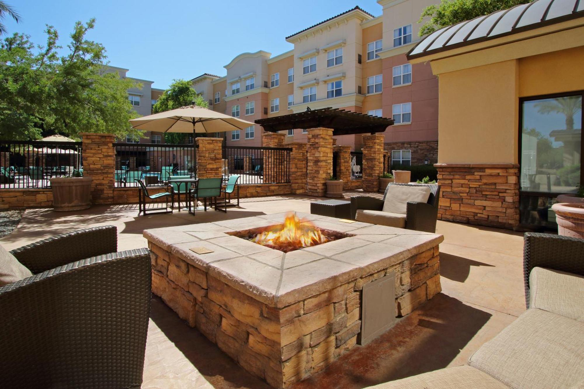 Springhill Suites Phoenix Glendale Sports & Entertainment District Exterior photo